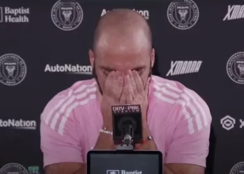 TRAS 17 AÑOS, GONZALO HIGUAÍN SE RETIRA DEL FÚTBOL: “ME DUELE EN EL ALMA”