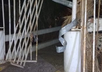 CINCO JÓVENES DESTROZARON EL ANFITEATRO DEL PARQUE DE MAYO Y FUERON DETENIDOS