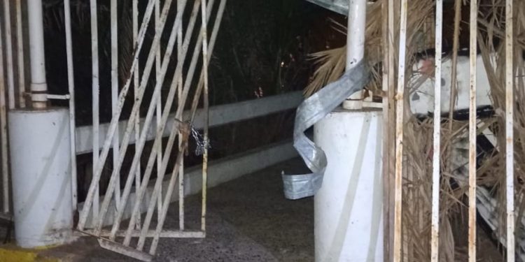 CINCO JÓVENES DESTROZARON EL ANFITEATRO DEL PARQUE DE MAYO Y FUERON DETENIDOS