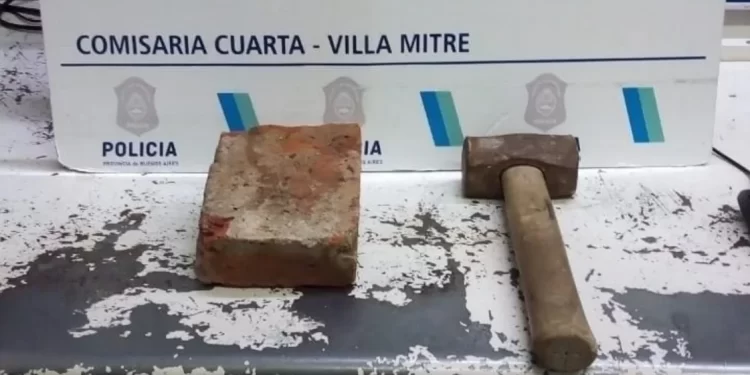 UN HOMBRE DETENIDO TRAS AGREDIR A SU ESPOSA CON UN LADRILLO