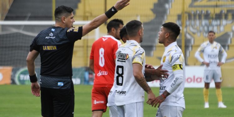 FEDERAL A: SE CONOCIÓ LA SANCIÓN Y BRAIAN GUILLE SE PERDERÁ LO QUE RESTA DEL TORNEO