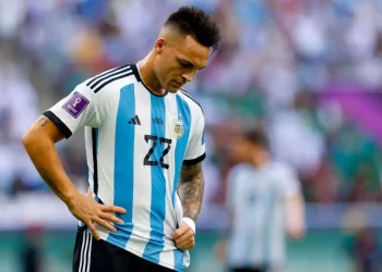 LAUTARO TRAS EL DEBUT DE ARGENTINA: “PERDIMOS EL PARTIDO POR ERRORES NUESTROS”