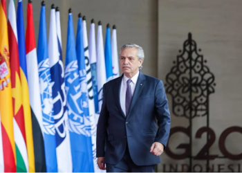 ALBERTO FERNÁNDEZ SUFRIÓ UNA GASTRITIS EROSIVA CON SIGNOS DE SANGRADO