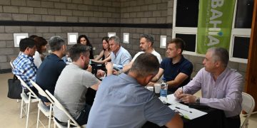 GAY ENCABEZÓ LA REUNIÓN DE GABINETE EN BARRIOS JUNTO A VECINOS Y VECINAS DE PAIHUEN