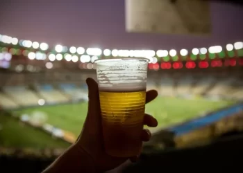 QATAR PROHIBIÓ LA VENTA DE CERVEZA EN LOS ESTADIOS DEL MUNDIAL
