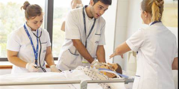 SOBISCH: «UNO NUNCA DEJA LA PROFESIÓN»