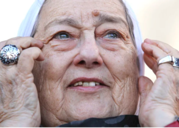 LA MUERTE DE HEBE DE BONAFINI EXPUSO LA GRIETA EN TODA SU DIMENSIÓN