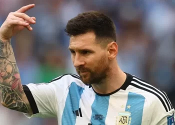 MESSI: “QUE LA GENTE CONFÍE, QUE ESTE GRUPO NO LOS VA A DEJAR TIRADOS”