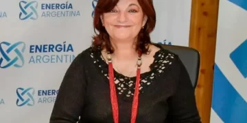 LA MINISTRA DE TRABAJO SE PRONUNCIÓ A FAVOR DE REDUCIR LA JORNADA LABORAL