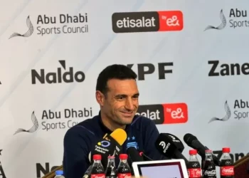 SCALONI, SOBRE EL AMISTOSO ANTE EMIRATOS ÁRABES: “NO VAMOS A TOMAR NINGÚN RIESGO”