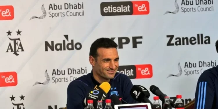 SCALONI, SOBRE EL AMISTOSO ANTE EMIRATOS ÁRABES: “NO VAMOS A TOMAR NINGÚN RIESGO”
