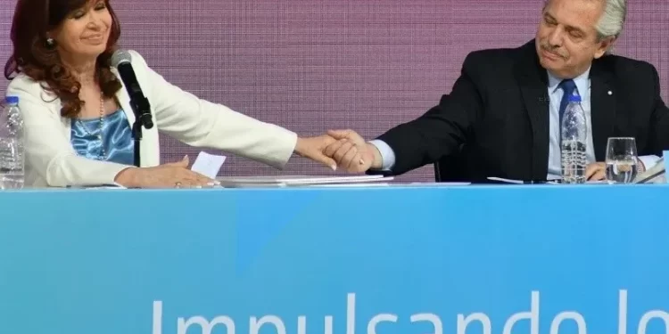 CRISTINA KIRCHNER LLAMÓ AL PRESIDENTE PARA CONOCER SU ESTADO DE SALUD