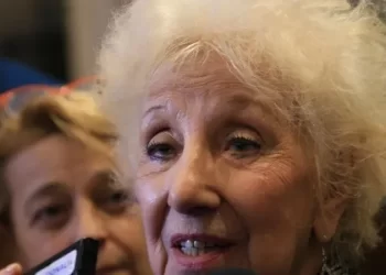 ESTELA DE CARLOTTO: “MACRI ROBÓ Y BULLRICH MANDÓ A MATAR GENTE”