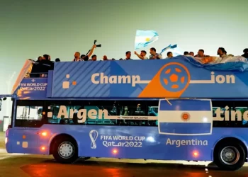 EN VILO POR LA LLEGADA DE LA SELECCIÓN AL PAÍS TRAS CORONARSE EN QATAR