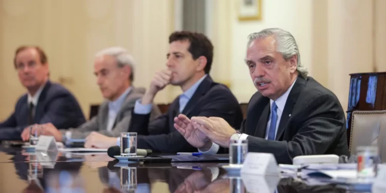 EL GOBIERNO NO ACATARÁ EL FALLO DE LA CORTE SOBRE LA COPARTICIPACIÓN