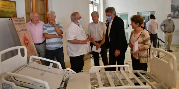 SE REALIZÓ EL ACTO DE ENTREGA DEL NUEVO EQUIPAMIENTO PARA EL HOSPITAL MUNICIPAL