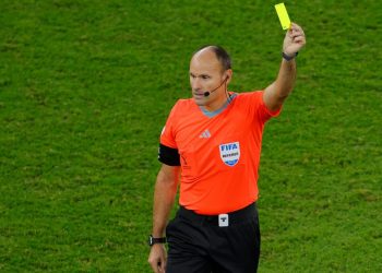 QATAR 2022: ANTONIO MATEU LAHOZ, EL ELEGIDO PARA ARBITRAR ARGENTINA-PAÍSES BAJOS