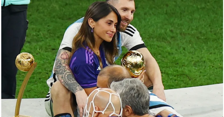 LOS EMOTIVOS MENSAJES DE ANTONELA ROCCUZZO PARA LIONEL MESSI