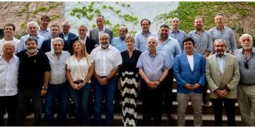 TRAS LA REUNIÓN CON LA CGT, LOS INTENDENTES PERONISTAS AVANZAN CON UNA CUMBRE PARA LANZAR SU PROPIO ESPACIO