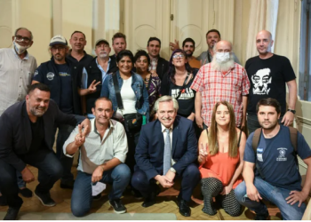 MOVIMIENTOS SOCIALES AMENAZAN CON RENUNCIAR A SUS CARGOS EN EL GOBIERNO LUEGO DEL CONFLICTO CON EL POTENCIAR TRABAJO