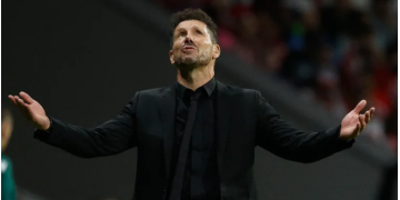 EN ESPAÑA ASEGURAN QUE EL ATLÉTICO MADRID LE PROPUSO A SIMEONE ROMPER EL CONTRATO