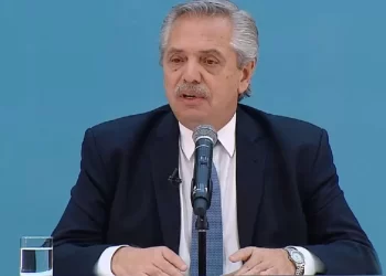 FERNÁNDEZ SEÑALÓ AL DATO DE LA INFLACIÓN COMO “ALENTADOR” Y LLAMÓ A ESTAR “COMPROMETIDOS”