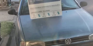 ROBÓ EL AUTO DE UN VECINO Y FUE DETENIDO A LAS TRES CUADRAS