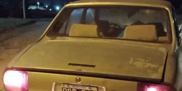 ROBÓ EL TENDIDO TELEFÓNICO DE UNA CUADRA Y TERMINÓ DETENIDO