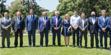 ALBERTO FERNÁNDEZ BUSCA CONTENER A LOS GOBERNADORES TRAS EL FALLO DE LA CORTE POR LA COPARTICIPACIÓN