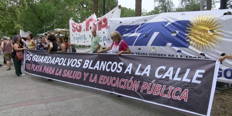 LOS PROFESIONALES DE LA SALUD ANUNCIARON UN NUEVO PARO EN BAHÍA