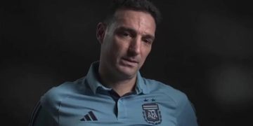 SCALONI EMOCIONADO HASTA LAS LÁGRIMAS: “OJALÁ LE PODAMOS DAR UNA ALEGRÍA A LA GENTE”