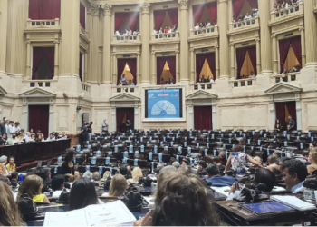 EL OFICIALISMO EN DIPUTADOS SE PREPARA PARA INICIAR LAS SESIONES EXTRAORDINARIAS PESE AL RECHAZO OPOSITOR