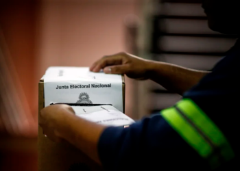 EL GOBIERNO DESTINARÁ 942 MILLONES DE PESOS PARA LA IMPRESIÓN DE PADRONES ELECTORALES Y FAJAS DE SEGURIDAD