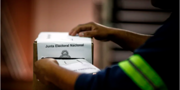 EL GOBIERNO DESTINARÁ 942 MILLONES DE PESOS PARA LA IMPRESIÓN DE PADRONES ELECTORALES Y FAJAS DE SEGURIDAD