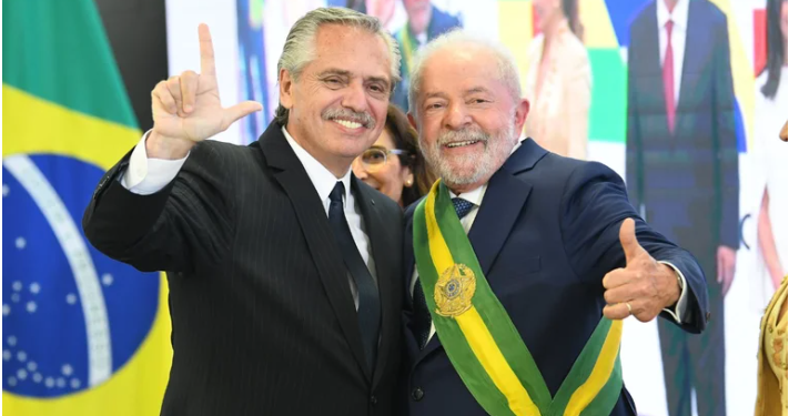 FERNÁNDEZ Y LULA SE REÚNEN PARA ACORDAR UNA AGENDA VINCULADA AL MERCOSUR, EL CAMBIO CLIMÁTICO Y LA UE