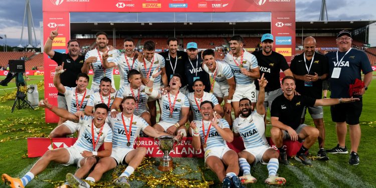 LOS PUMAS GANARON EL SEVEN DE HAMILTON