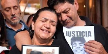 «NO LES CREO NADA», DIJO LA MAMÁ DE BÁEZ SOSA A LOS RUGBIERS