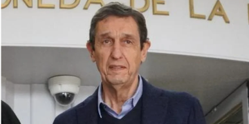 EL GOBIERNO OFICIALIZÓ LA SALIDA DEL PRESIDENTE DE LA CASA DE LA MONEDA