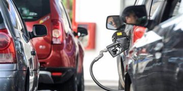 UNA ESTACIÓN DE SERVICIO YA AUMENTÓ SUS COMBUSTIBLES