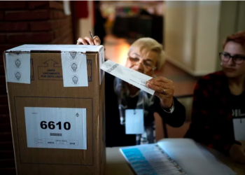 ELECCIONES 2023: LA PROVINCIA DE BUENOS AIRES HABILITÓ LAS CONSULTAS PARA EL PADRÓN DE EXTRANJEROS