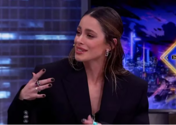 TINI STOESSEL CONTÓ COMO HACE PARA LIDIAR CON LA FAMA DESDE CHICA