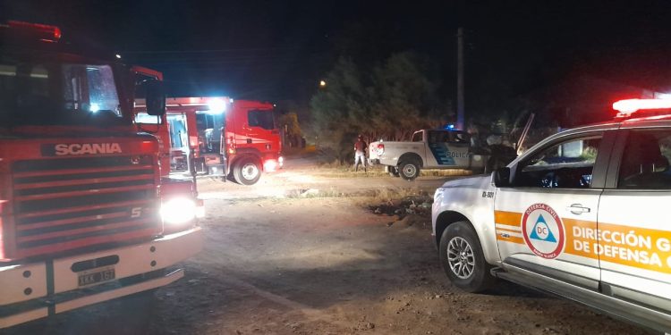 INCENDIO EN PLUNKET AL 3000