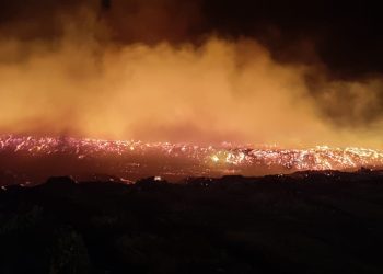 TERRIBLE INCENDIO EN UNOS SILOS