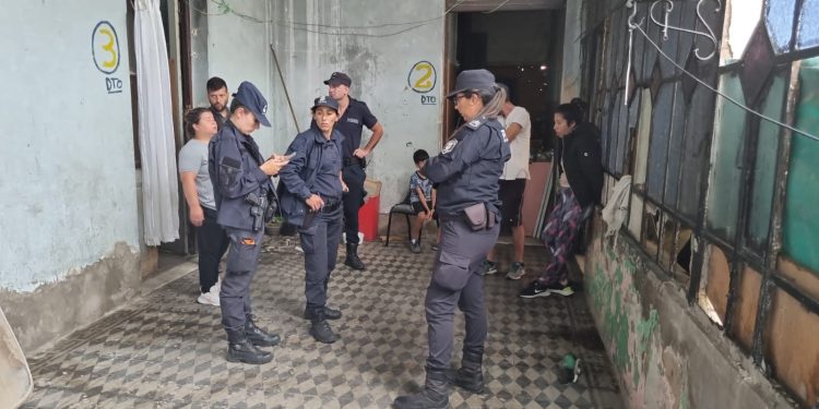 POLICÍA INSPECCIONÓ Y CLAUSURÓ 3 PENSIONES