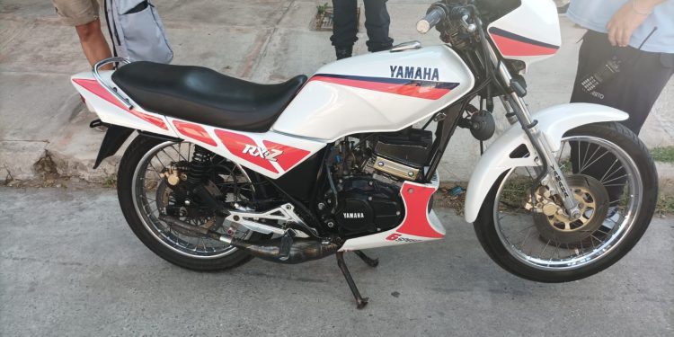 MOTOCICLISTA SUFRIÓ TRAUMATISMO DE CRÁNEO TRAS UN CHOQUE