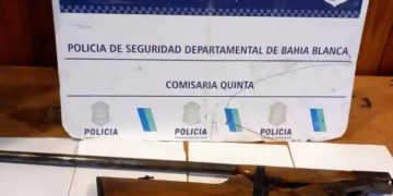 LE APUNTÓ CON UNA ESCOPETA EN LA CABEZA A SU MUJER LUEGO DE DISCUTIR
