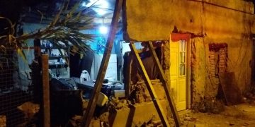 DERRUMBE PARCIAL DE UNA VIVIENDA EN PAMPA CENTRAL 547