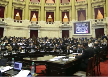 DIPUTADOS REGISTRÓ EN 2022 UNO DE LOS AÑOS CON MENOS REUNIONES DE COMISIÓN DE LA ÚLTIMA DÉCADA