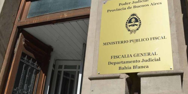 NO DECLARÓ EL POLICÍA QUE ACUCHILLÓ A TRES PERSONAS