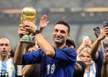 SCALONI CONTÓ QUÉ EQUIPO LE GUSTARÍA DIRIGIR